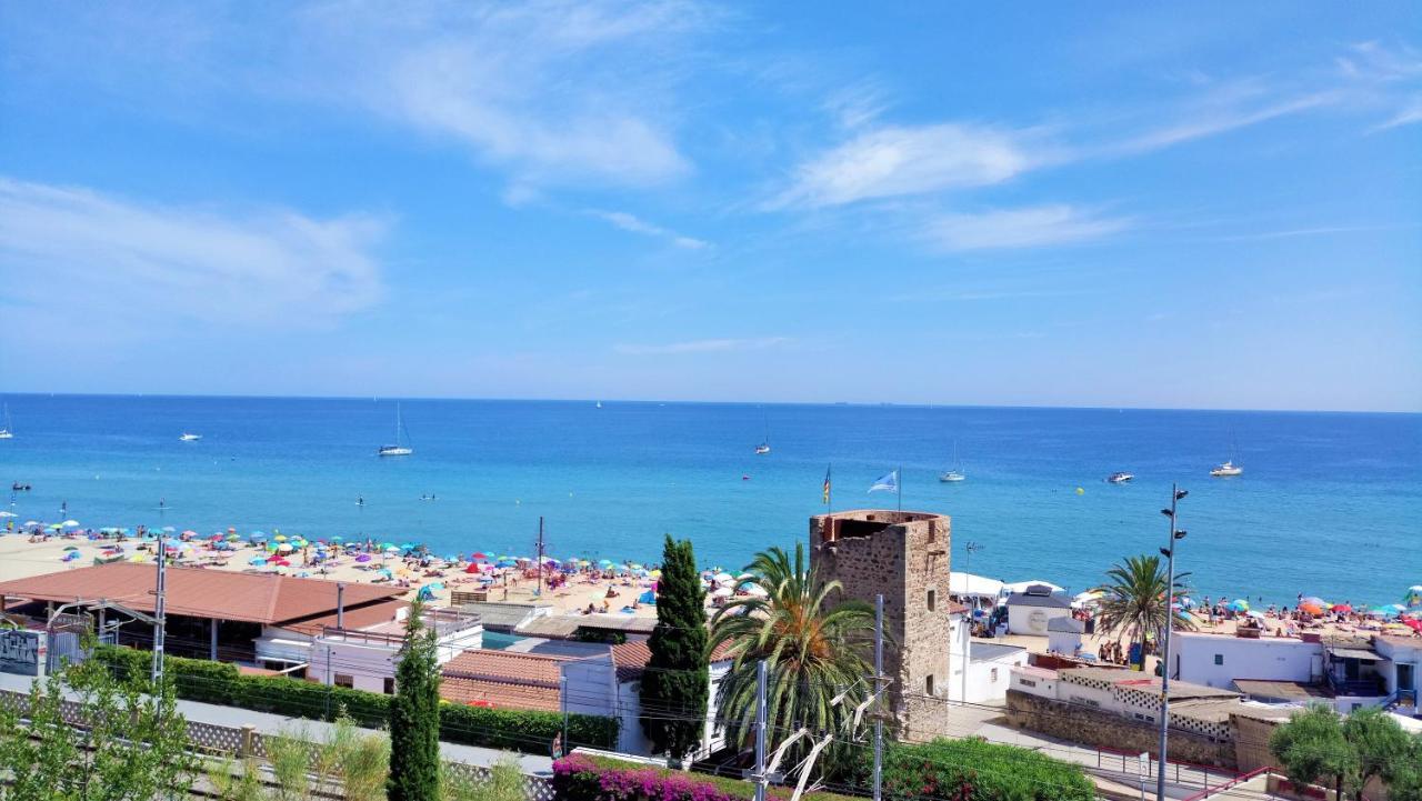 Liana Seaview & - * Montgat